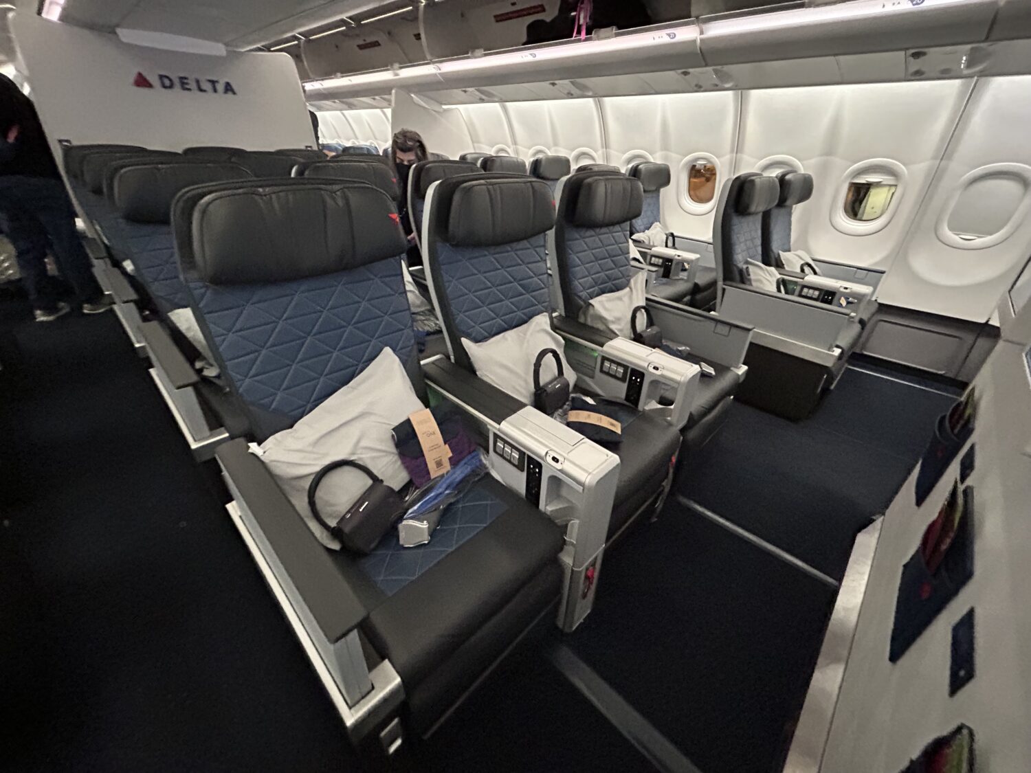Delta Premium Select cabin