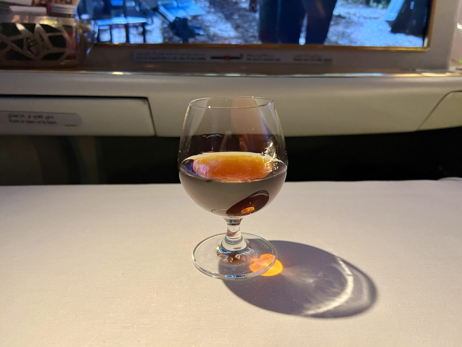 emirates first class hennessy paradis