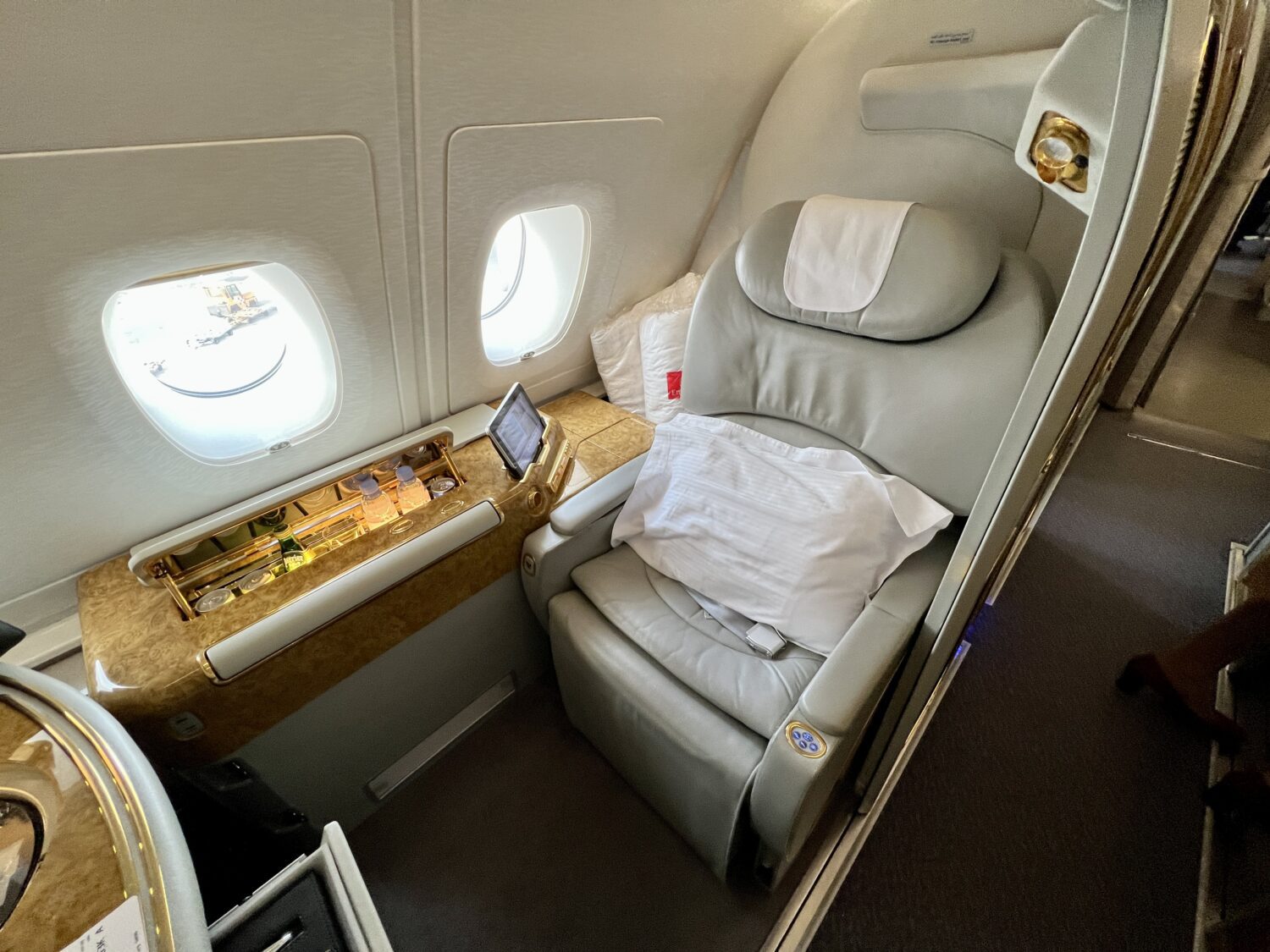 emirates first class seat