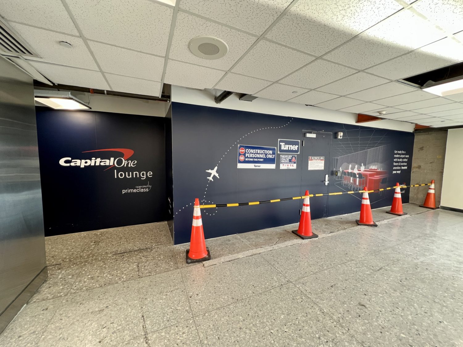 capital one lounge dulles